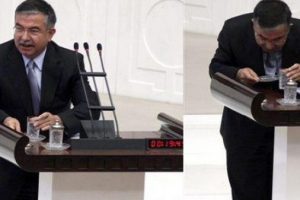 Meclis k&uuml;rs&uuml;s&uuml;nde oru&ccedil; kazası