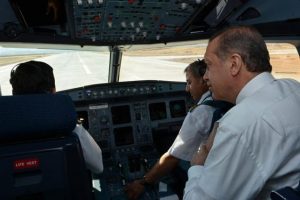 Başbakan Erdoğan'dan pilotlara jest