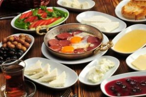 G&uuml;nl&uuml;k Ramazan diyetiniz Bursada Bug&uuml;n'den...