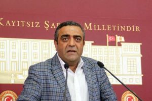 Başbakan'a cevap verdi