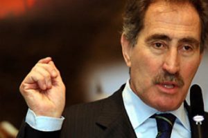 O vekile sert &ccedil;ıktı 'Hangi partiden olursa olsun!'