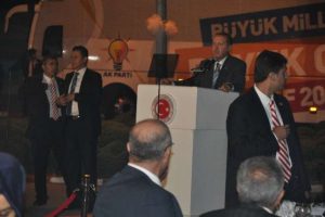 Başbakan 'birlik' iftarına katıldı