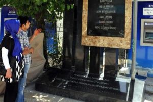 Bombalı saldırıda &ouml;lenler, anıtta yaşayacak