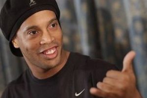 Ronaldinho Beşiktaş'a &ccedil;ok yakın