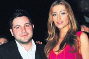 Hacı'dan &Ouml;zge Ulusoy'a mesajlı veda