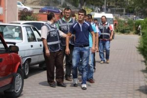 Polisten uyuşturucu operasyonu