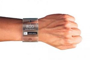 Apple 'iWatch' i&ccedil;in adam topluyor