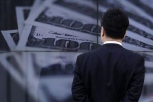Dolar/TL d&uuml;ş&uuml;şle a&ccedil;ıldı