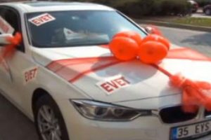 Evlenme teklifine &ouml;yle bir yanıt aldı ki...