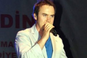 Mustafa Ceceli'nin 'Resulullah' sevgisi