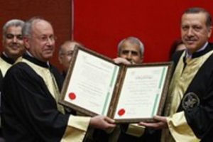 Halep &Uuml;niversitesi'nden Erdoğan'a şok