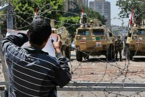 Mısır'da cunta h&uuml;k&uuml;meti yemin etti