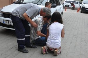 Bursa'da ikizleri ayıran dehşet kaza