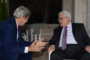 Kerry, Mahmud Abbas ile görüştü