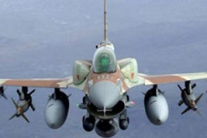 F-16'lar Suriye sınırında