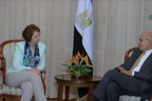 Ashton, darbe cumhurbaşkanı ile buluştu