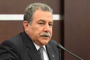 "T&uuml;rk polisi demokrasi dışına &ccedil;ıkmamıştır"