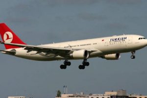 THY u&ccedil;ağı Mumbai'de kaldı