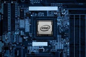 Intel, d&uuml;ş&uuml;şe ge&ccedil;ti