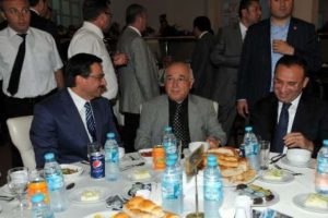 &Ccedil;i&ccedil;ek'ten birlik &ccedil;ağrısı