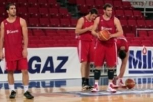 Millilerin rakibi Rusya