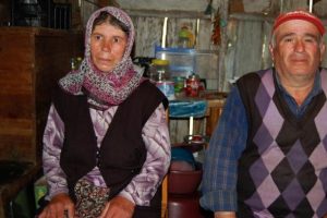 B&uuml;y&uuml; bozdurmak i&ccedil;in altınından oldu
