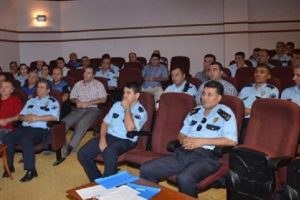 Polise işaret dili eğitimi