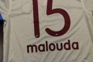 Malouda kafa karıştırdı