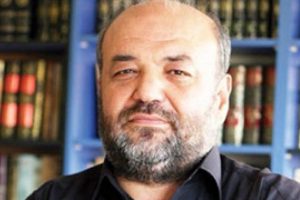'Tipik bir M&uuml;sl&uuml;man gibi g&ouml;r&uuml;nebilir ama...'