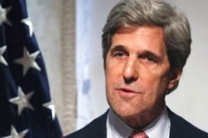 Suriyeli m&uuml;lteciler Kerry'i azarladı