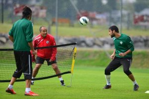 Bursaspor yağmur-&ccedil;amur aldırmıyor