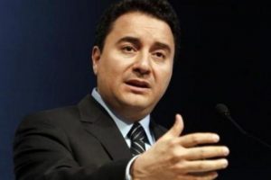 ''Kredi kartı bor&ccedil;lanma aracı değildir''