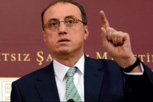 "Suriye'de savaşan T&uuml;rkler su&ccedil; işliyor"