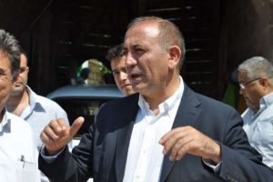 CHP benzin zammının iptali i&ccedil;in başvurdu