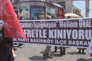 Bakırk&ouml;y'de "badem IQ'lular protestosu