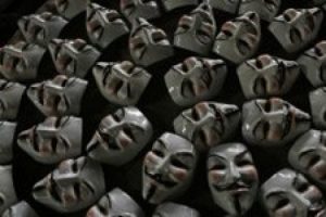 Brezilya'da protestoculara maske yasağı