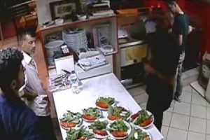 Cinayet sonrası &ccedil;orba keyfi