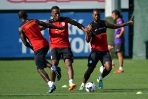 Galatasaray'da yeni sezon hazırlıkları s&uuml;r&uuml;yor