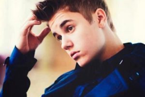 Justin Bieber gittiği gece kul&uuml;b&uuml;nde...
