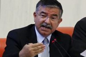 'T&uuml;rk bayrağı kalktı &ccedil;&uuml;nk&uuml;...'