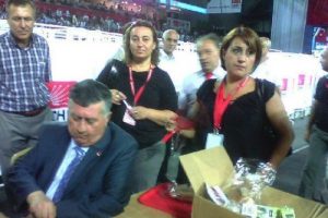 İstifa genelgesi kadın başkanı koltuğundan etti