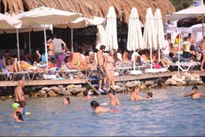 Kayıp Şehir'in G&uuml;zeli &Ccedil;eşme'de
