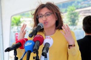 'Pozitif ayrımcılık yapmaya devam edeceğiz'