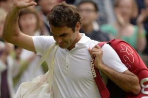 Federer'in &ccedil;&ouml;k&uuml;ş&uuml; s&uuml;r&uuml;yor!