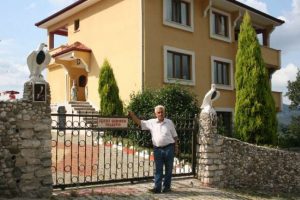 Evini m&uuml;zeye &ccedil;evirdi