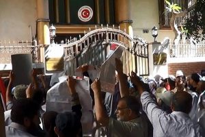 Darbe karşıtlarından T&uuml;rkiye'ye teşekk&uuml;r