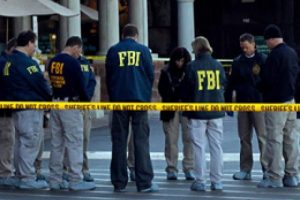 FBI'ın telefonlarını artık onlar &uuml;retecek