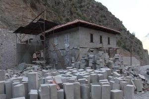 Tarihi cami son anda kurtarıldı