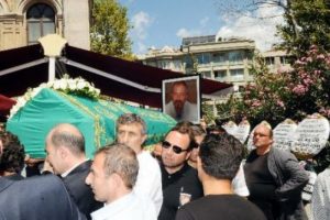 İş insanı Sarp Turanlıgil toprağa verildi