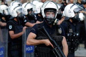 BM'de 179 T&uuml;rk polisi